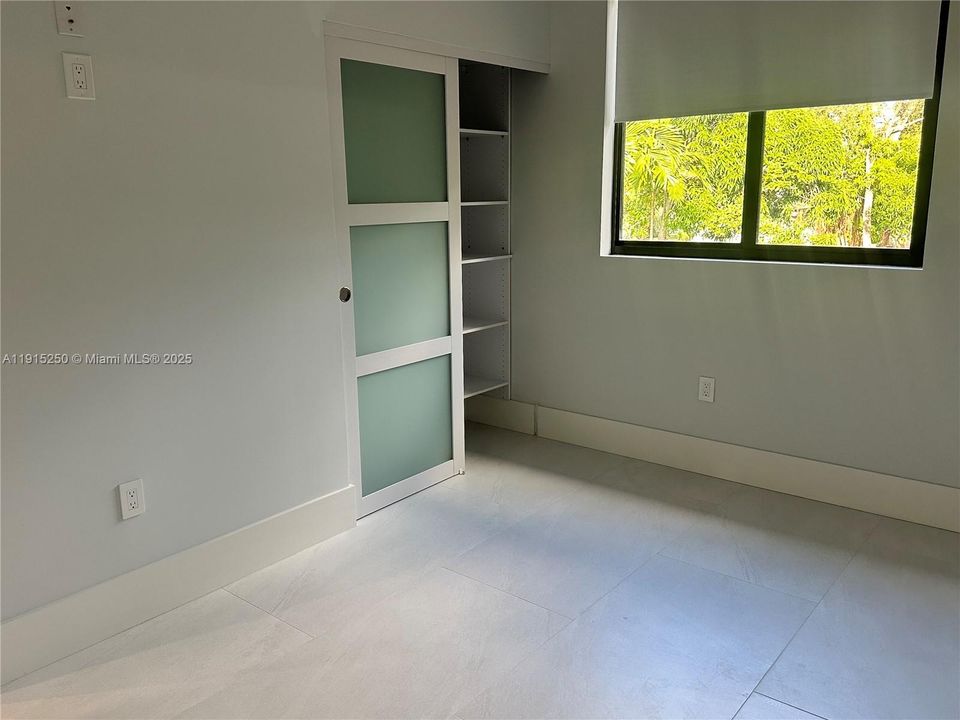 For Rent: $4,800 (4 beds, 3 baths, 1845 Square Feet)