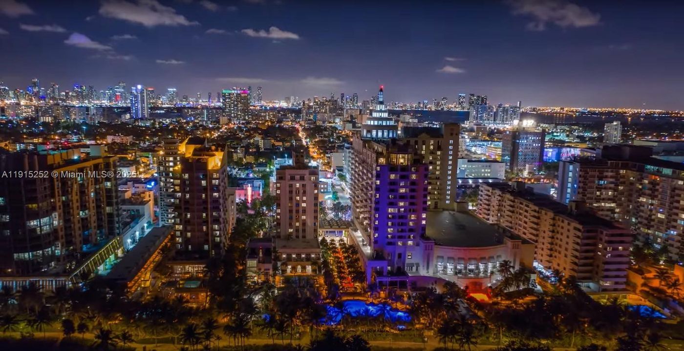 En Venta: $650,000 (2 camas, 2 baños, 874 Pies cuadrados)