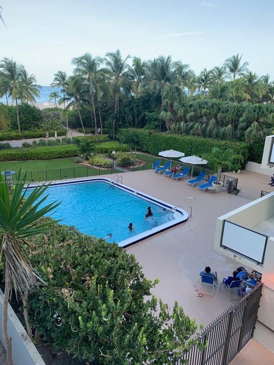 En Venta: $650,000 (2 camas, 2 baños, 874 Pies cuadrados)