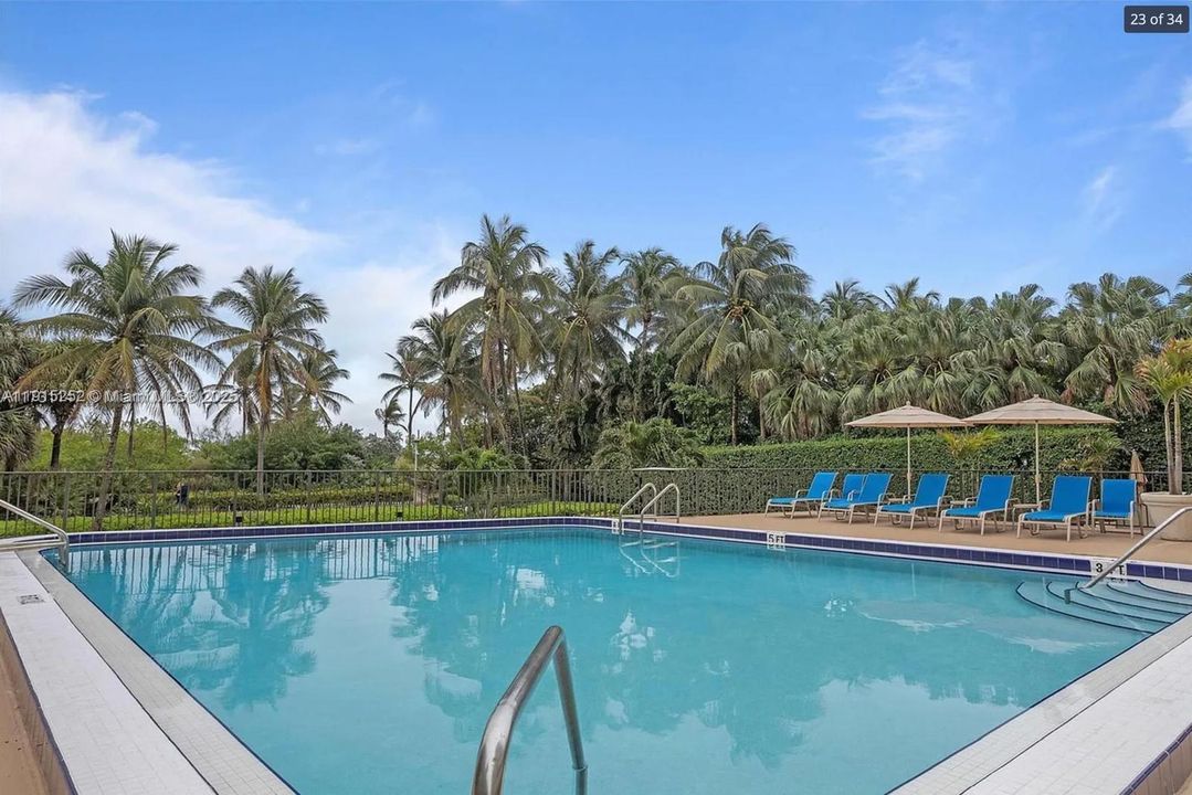 En Venta: $650,000 (2 camas, 2 baños, 874 Pies cuadrados)