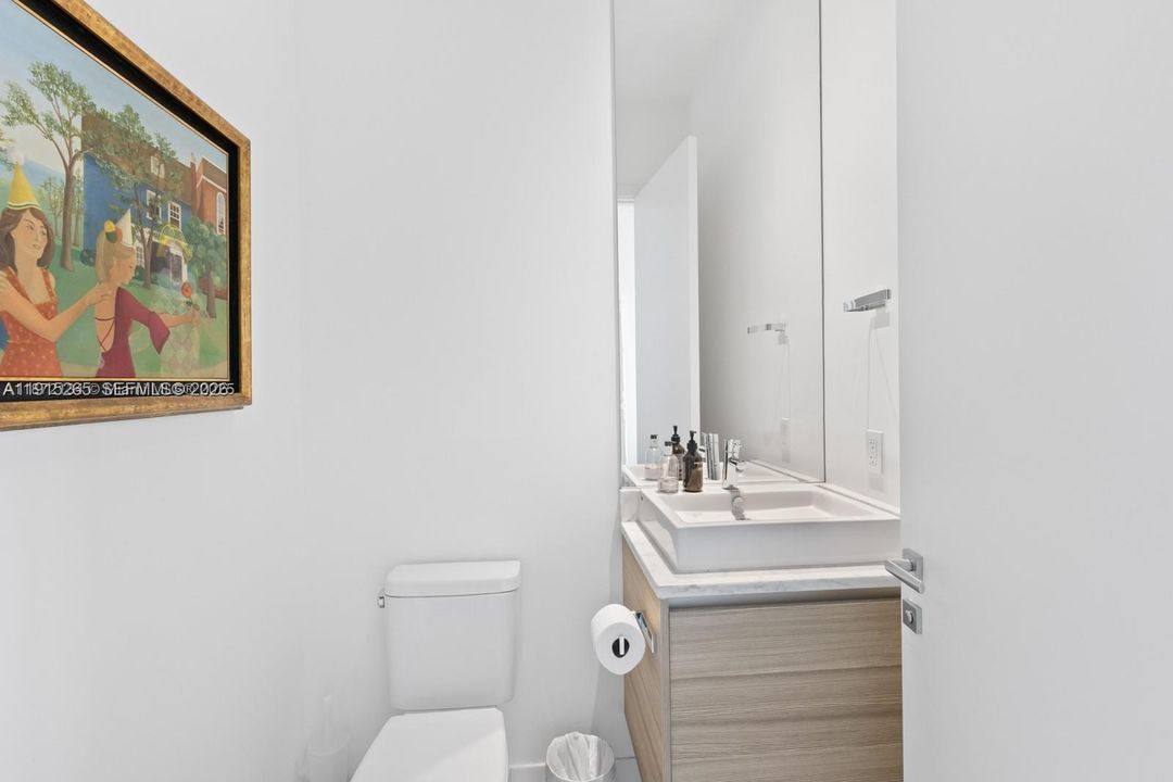 En Renta: $21,000 (3 camas, 2 baños, 2293 Pies cuadrados)