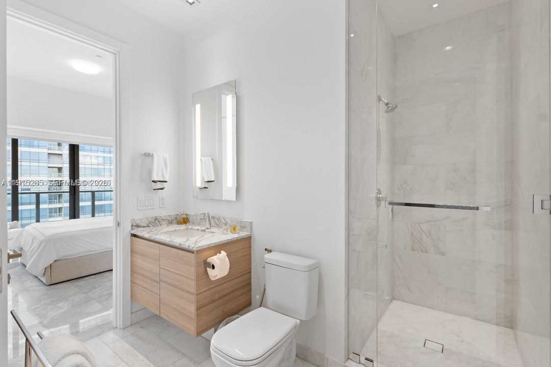 En Renta: $21,000 (3 camas, 2 baños, 2293 Pies cuadrados)