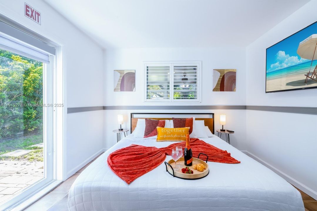 For Rent: $7,000 (3 beds, 2 baths, 1608 Square Feet)