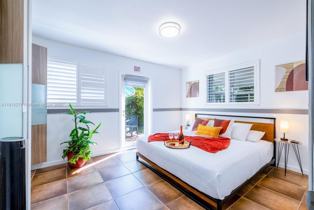 For Rent: $7,000 (3 beds, 2 baths, 1608 Square Feet)