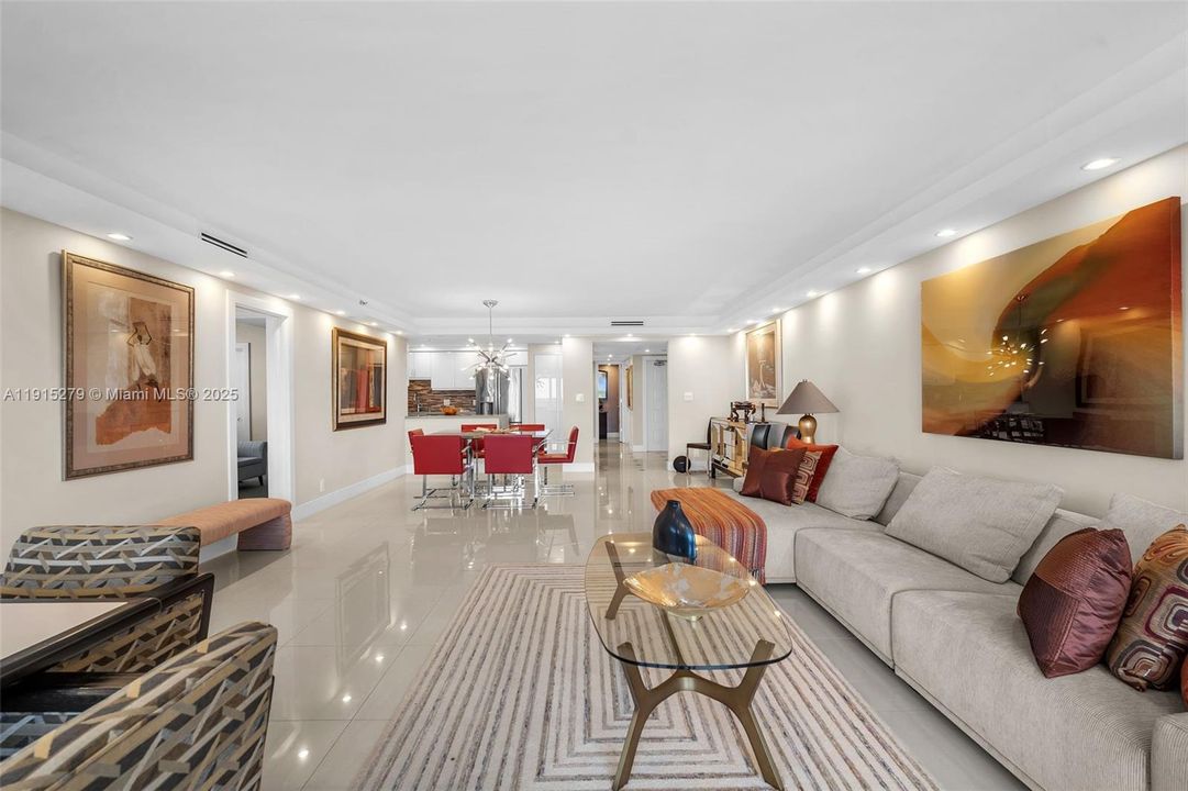 For Rent: $4,500 (3 beds, 2 baths, 1716 Square Feet)