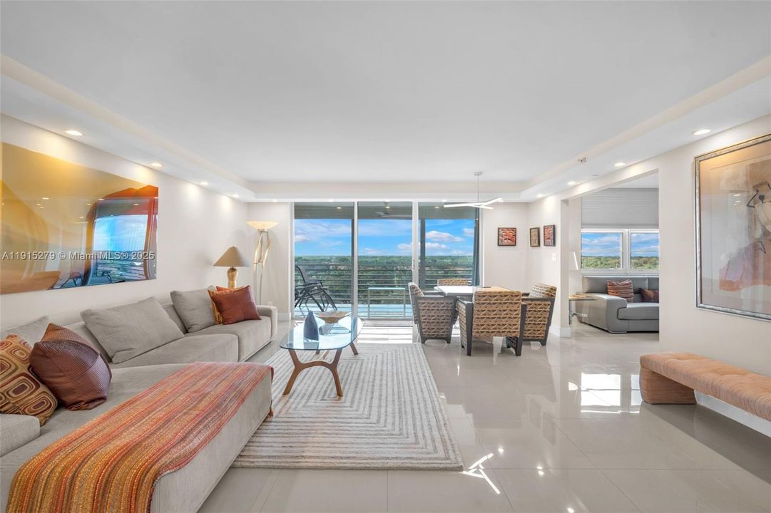 For Rent: $4,500 (3 beds, 2 baths, 1716 Square Feet)