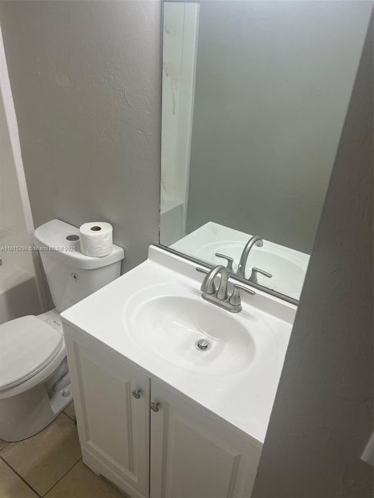 For Sale: $339,000 (4 beds, 2 baths, 1993 Square Feet)