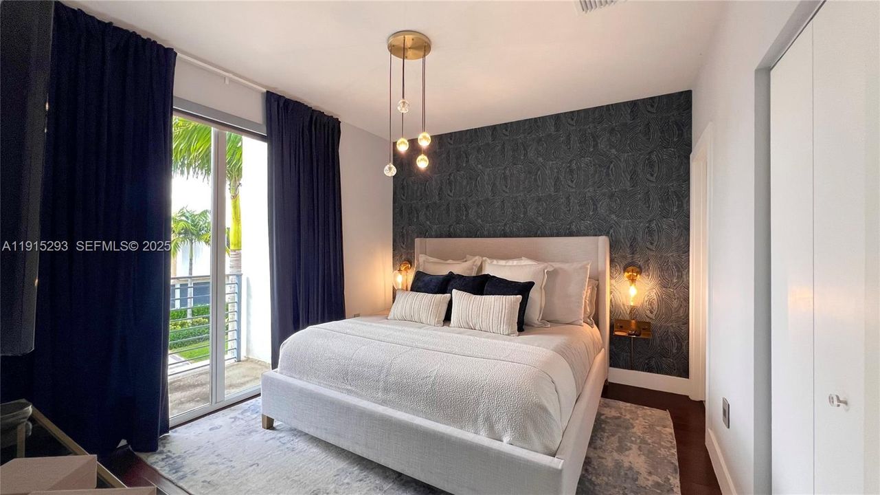 For Rent: $7,500 (4 beds, 5 baths, 3000 Square Feet)