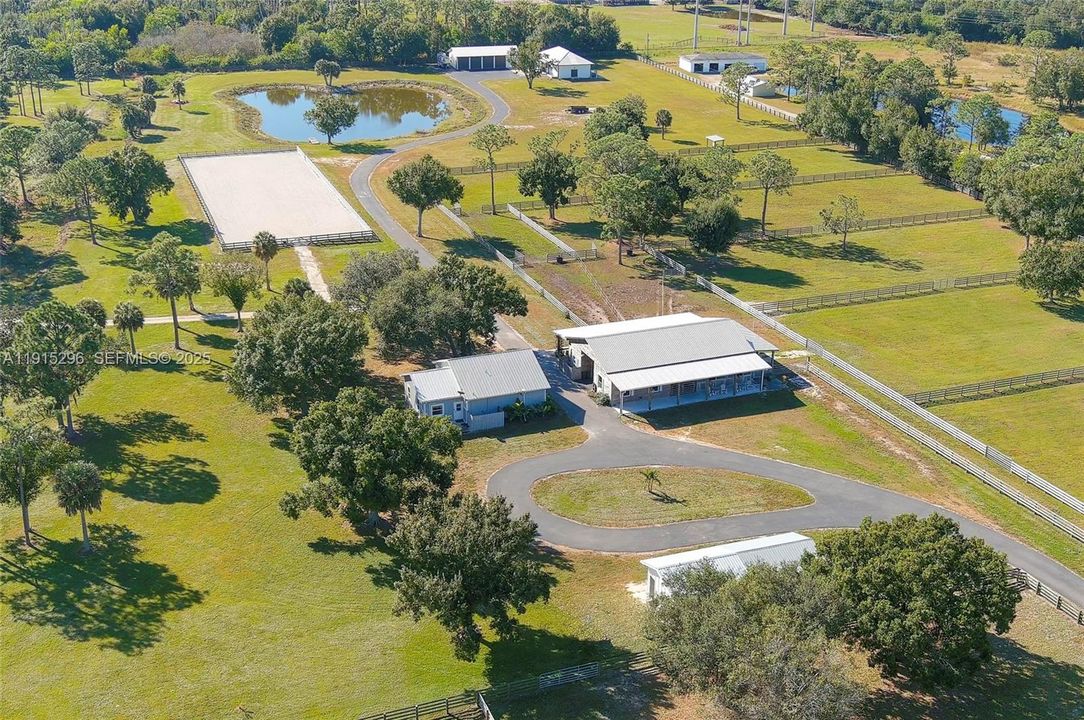 En Venta: $1,999,000 (2 camas, 2 baños, 0 Pies cuadrados)