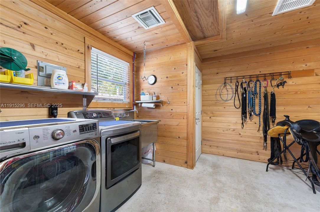 En Venta: $1,999,000 (2 camas, 2 baños, 0 Pies cuadrados)