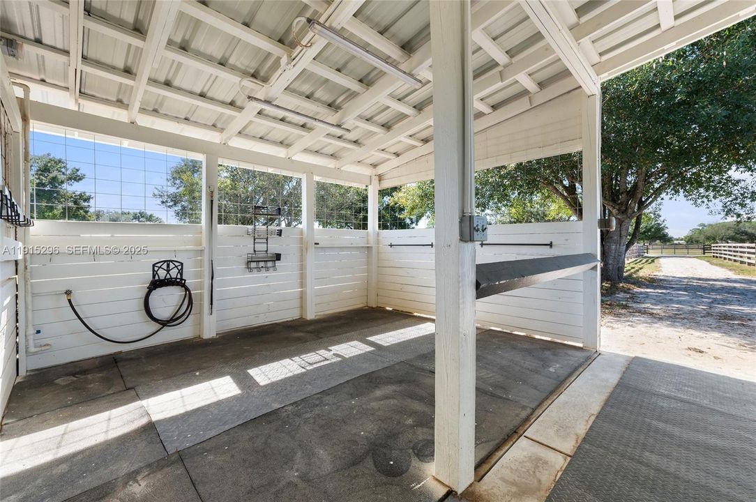 En Venta: $1,999,000 (2 camas, 2 baños, 0 Pies cuadrados)