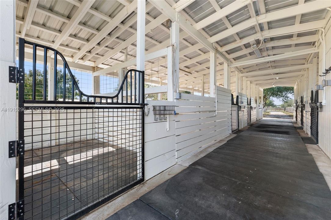 En Venta: $1,999,000 (2 camas, 2 baños, 0 Pies cuadrados)