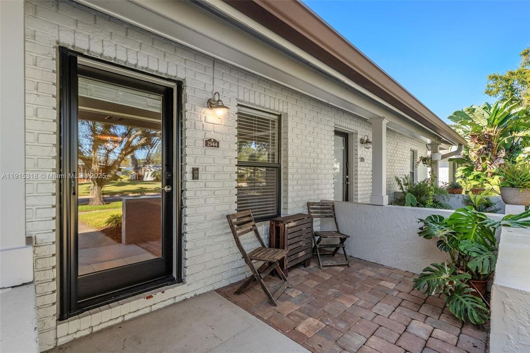 En Venta: $225,000 (1 camas, 1 baños, 663 Pies cuadrados)