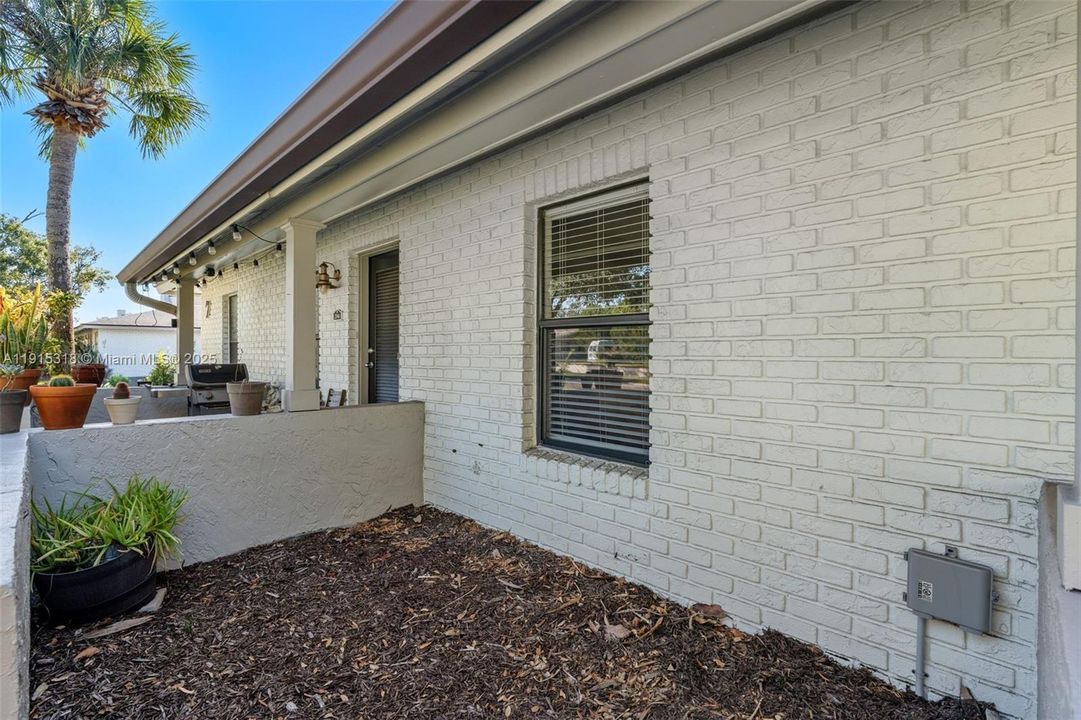 En Venta: $225,000 (1 camas, 1 baños, 663 Pies cuadrados)