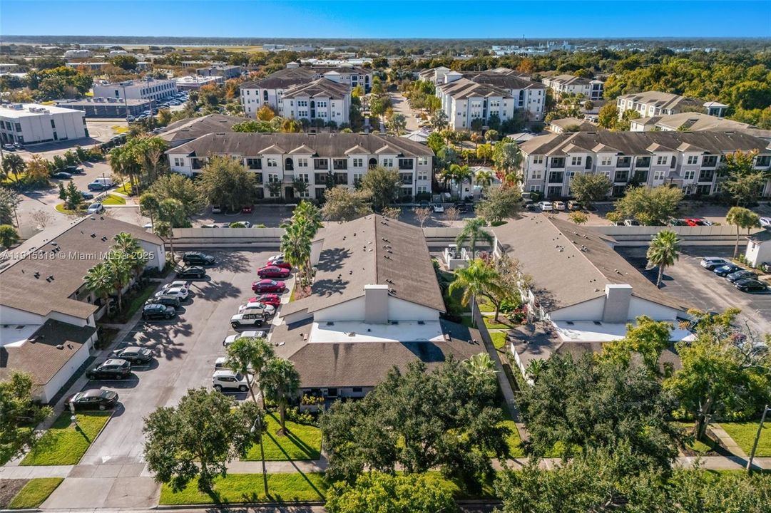 En Venta: $225,000 (1 camas, 1 baños, 663 Pies cuadrados)