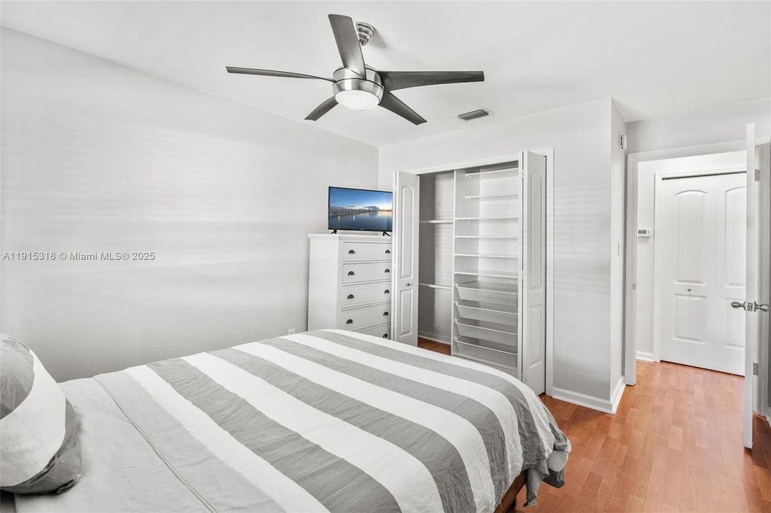 En Venta: $225,000 (1 camas, 1 baños, 663 Pies cuadrados)