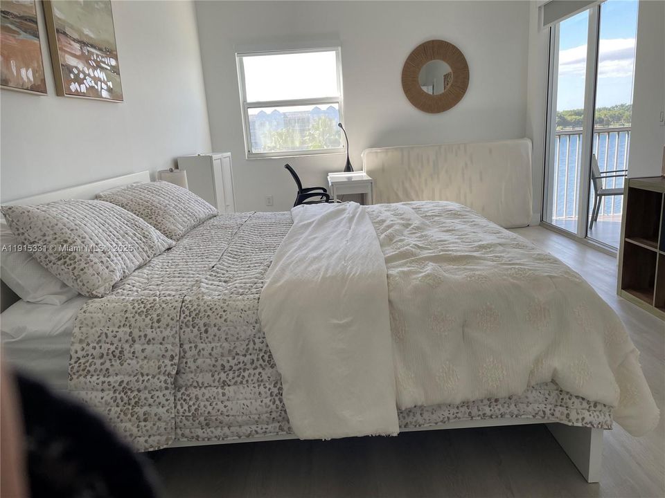 For Rent: $5,000 (3 beds, 2 baths, 1700 Square Feet)