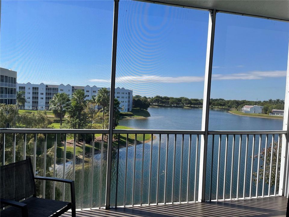 For Rent: $5,000 (3 beds, 2 baths, 1700 Square Feet)