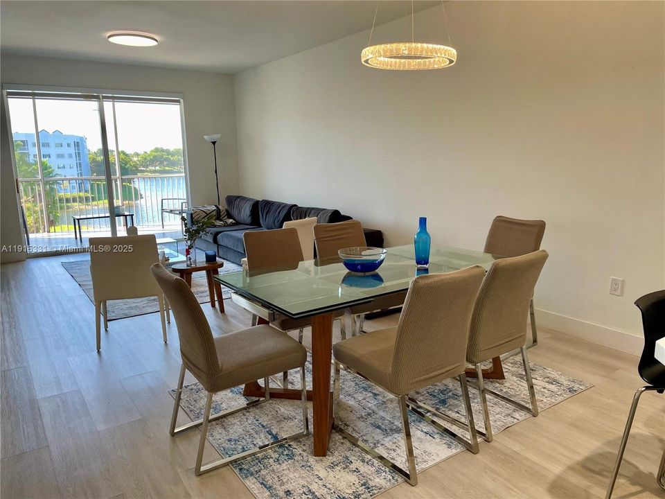 For Rent: $5,000 (3 beds, 2 baths, 1700 Square Feet)