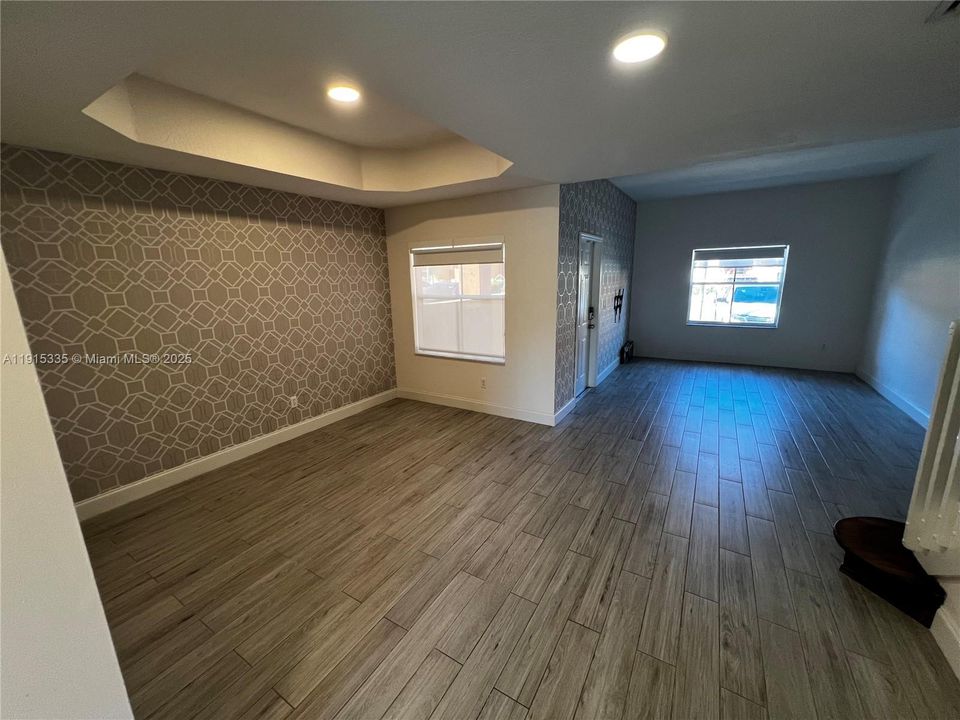 На продажу: $450,000 (3 спален, 2 ванн, 1616 Квадратных фут)