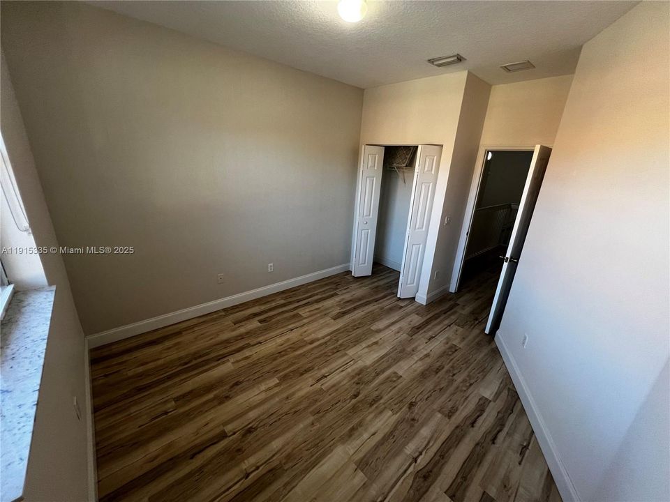 На продажу: $450,000 (3 спален, 2 ванн, 1616 Квадратных фут)