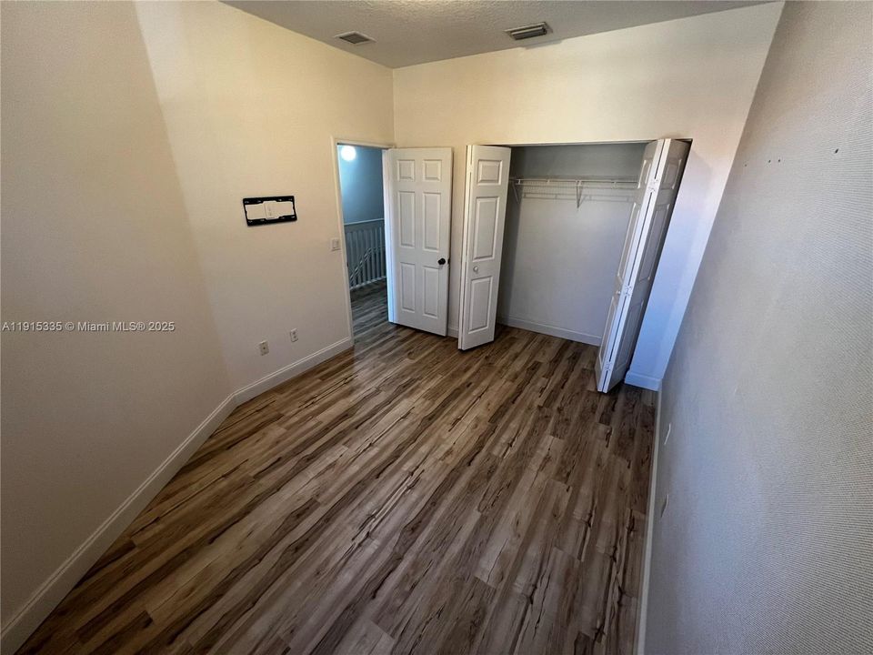 На продажу: $450,000 (3 спален, 2 ванн, 1616 Квадратных фут)