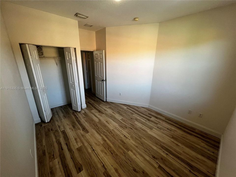 На продажу: $450,000 (3 спален, 2 ванн, 1616 Квадратных фут)