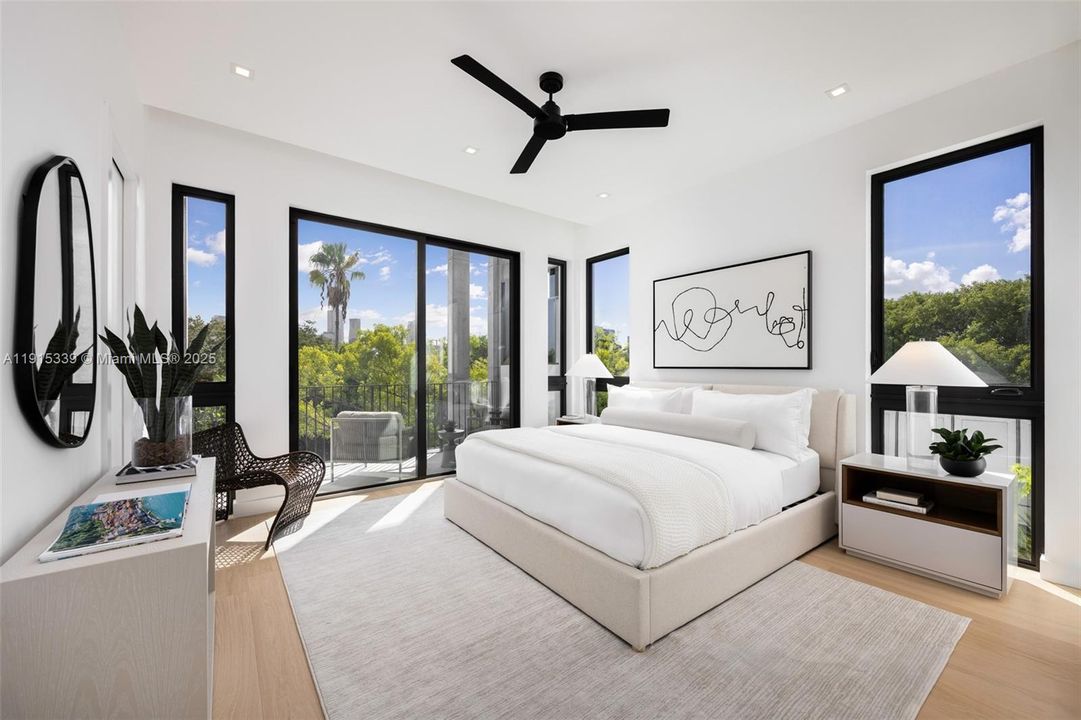 For Sale: $2,200,000 (3 beds, 3 baths, 2749 Square Feet)