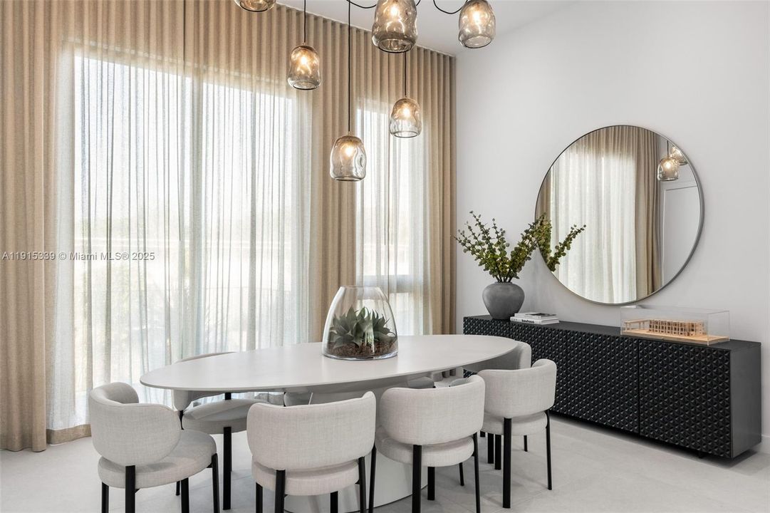 For Sale: $2,200,000 (3 beds, 3 baths, 2749 Square Feet)