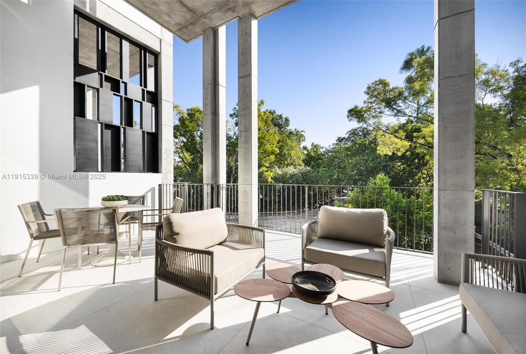 For Sale: $2,200,000 (3 beds, 3 baths, 2749 Square Feet)