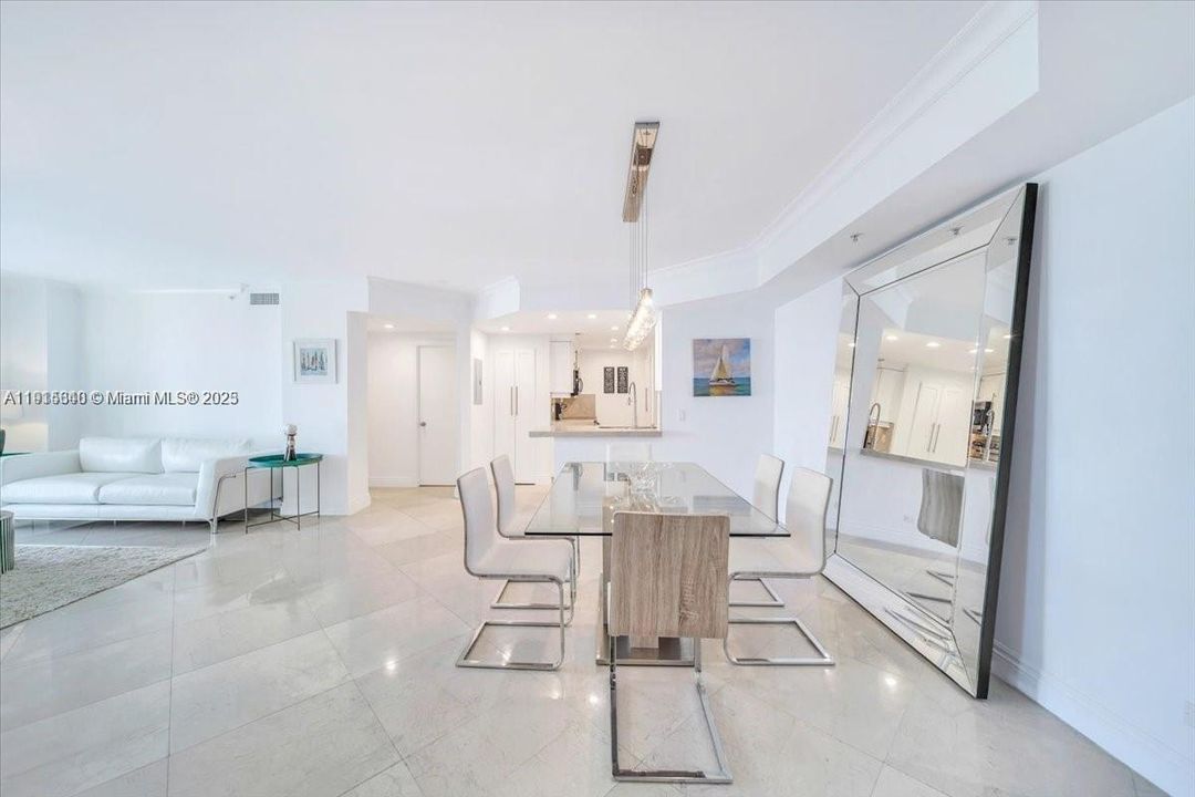 En Renta: $5,300 (2 camas, 2 baños, 1267 Pies cuadrados)