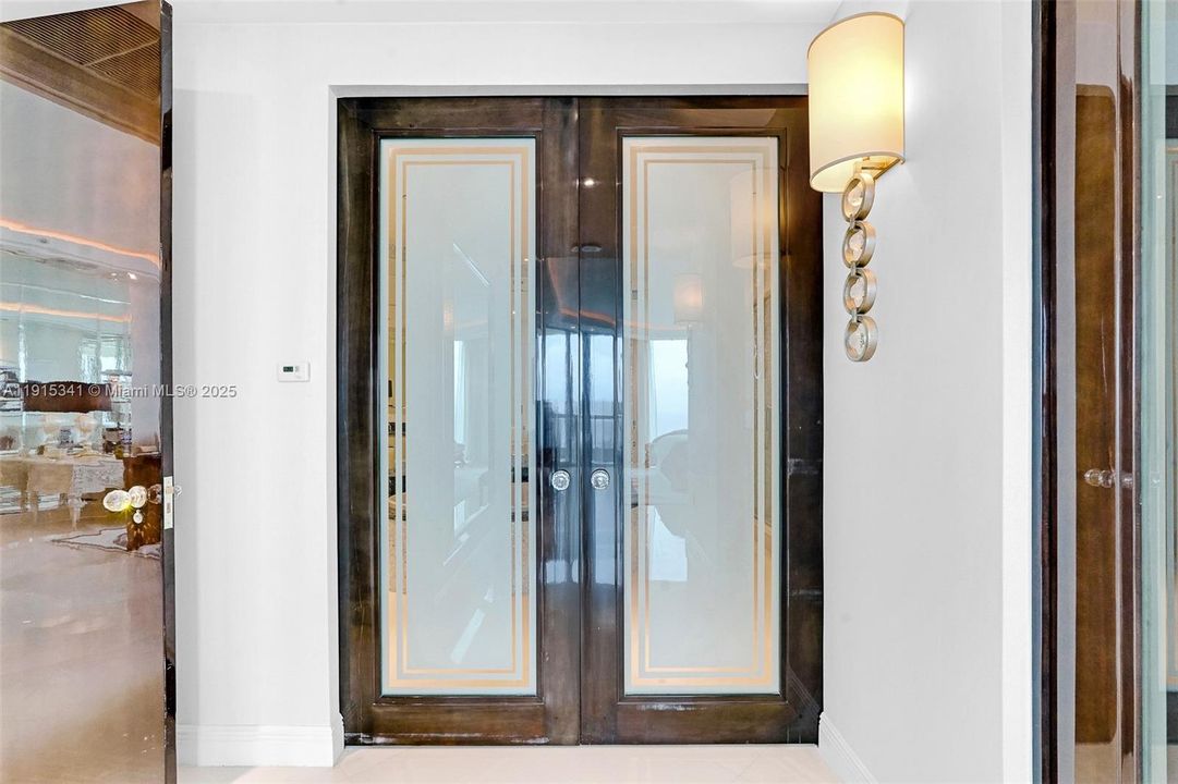 For Sale: $4,399,000 (3 beds, 4 baths, 3480 Square Feet)