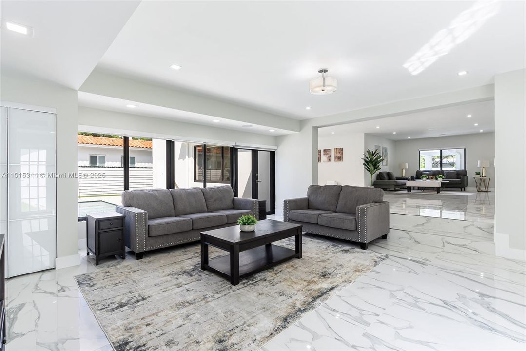 For Rent: $18,000 (4 beds, 4 baths, 3363 Square Feet)