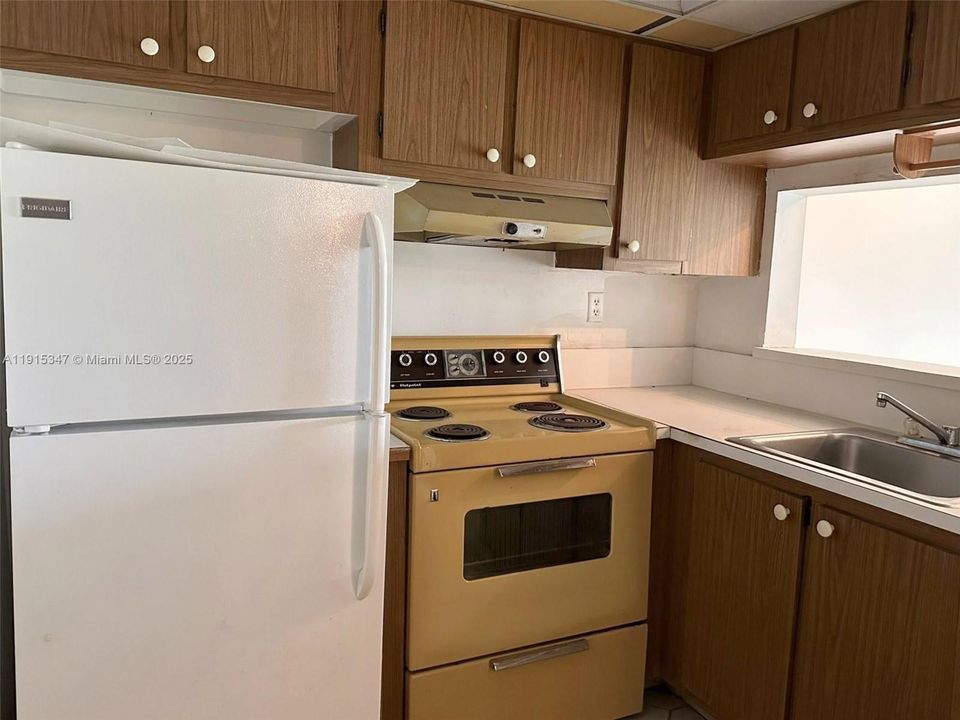 Kitchen ready for remodel