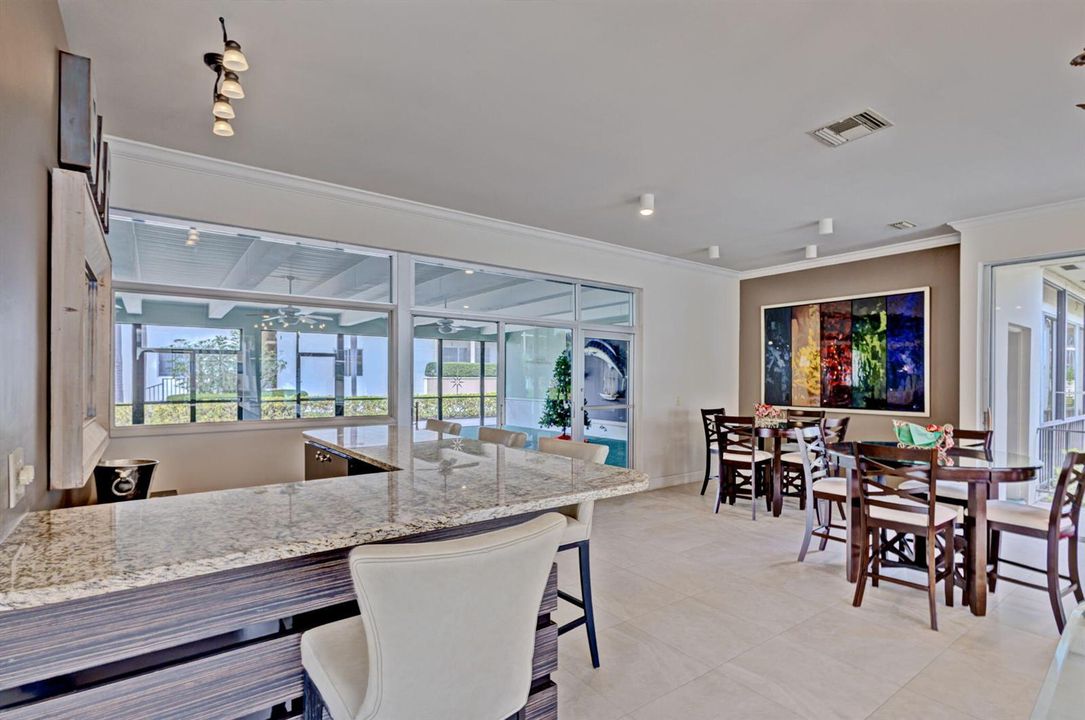 Clubhouse Bar