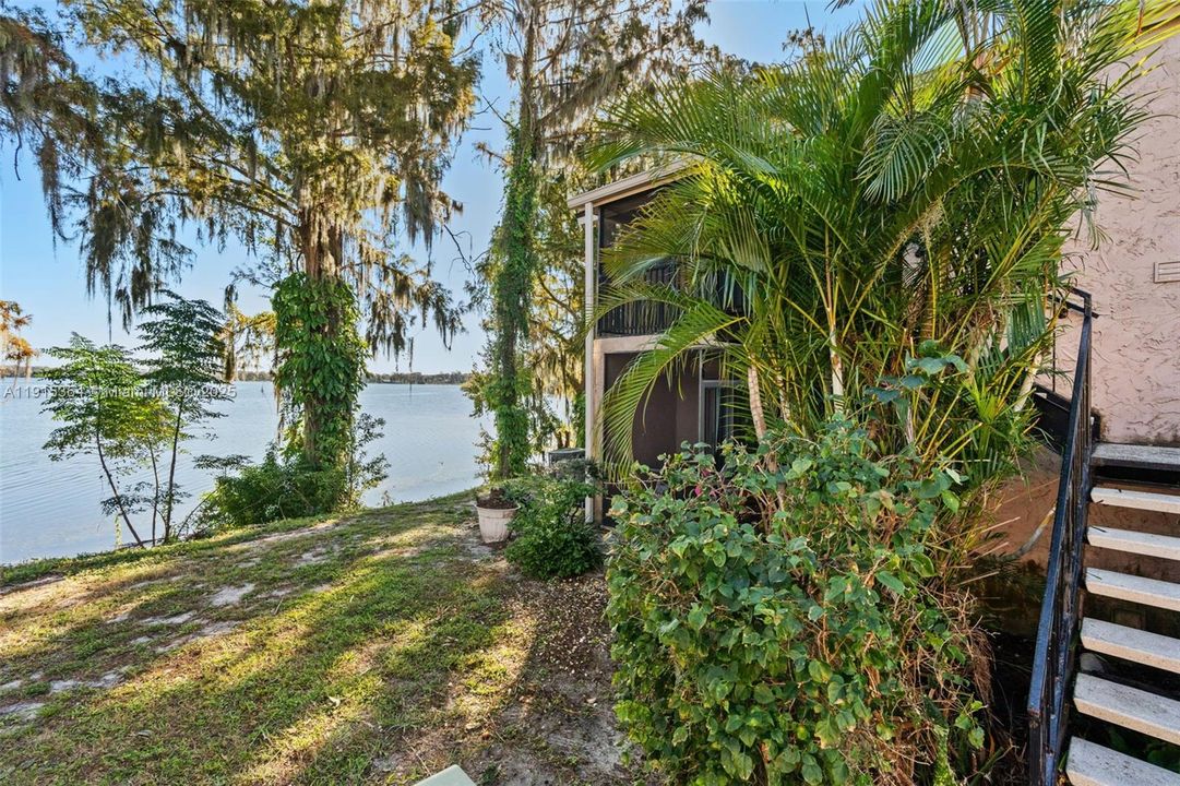 Active With Contract: $150,000 (1 beds, 1 baths, 781 Square Feet)