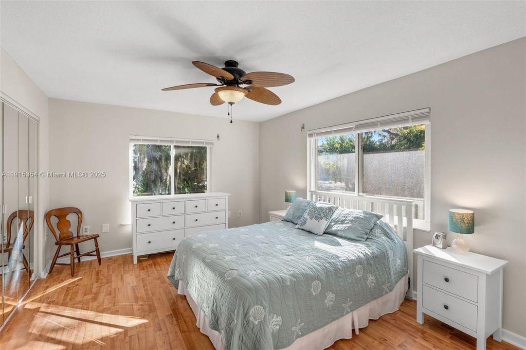 Active With Contract: $150,000 (1 beds, 1 baths, 781 Square Feet)