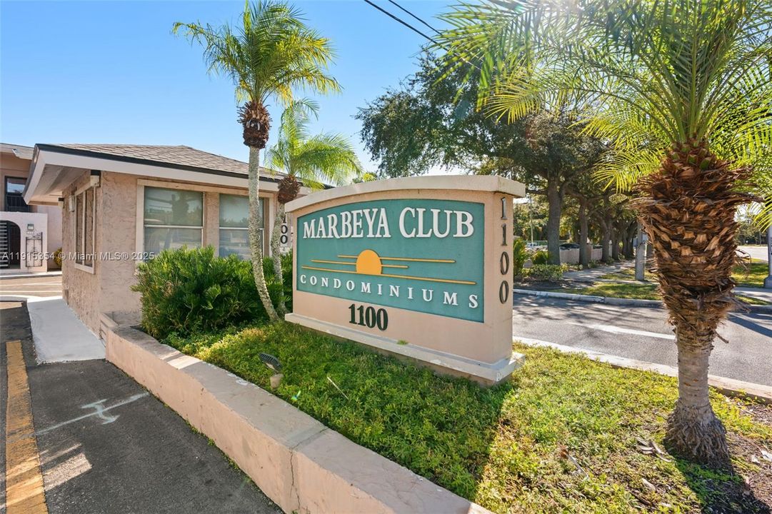 Active With Contract: $150,000 (1 beds, 1 baths, 781 Square Feet)