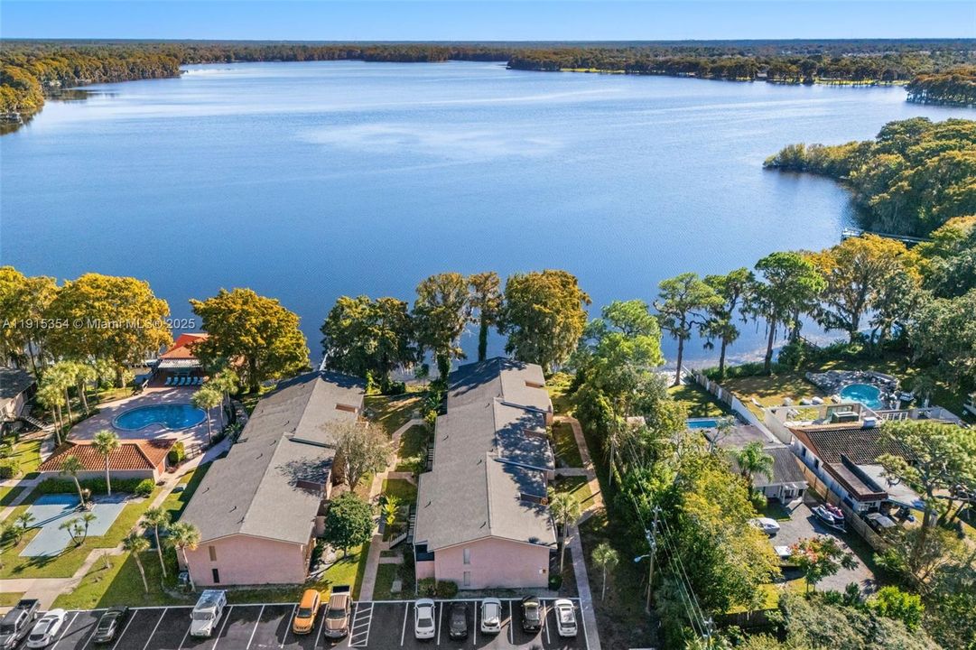 Active With Contract: $150,000 (1 beds, 1 baths, 781 Square Feet)