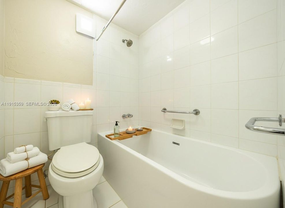 En Renta: $1,900 (1 camas, 1 baños, 678 Pies cuadrados)