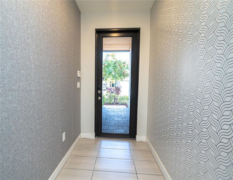 For Sale: $830,000 (4 beds, 3 baths, 2020 Square Feet)