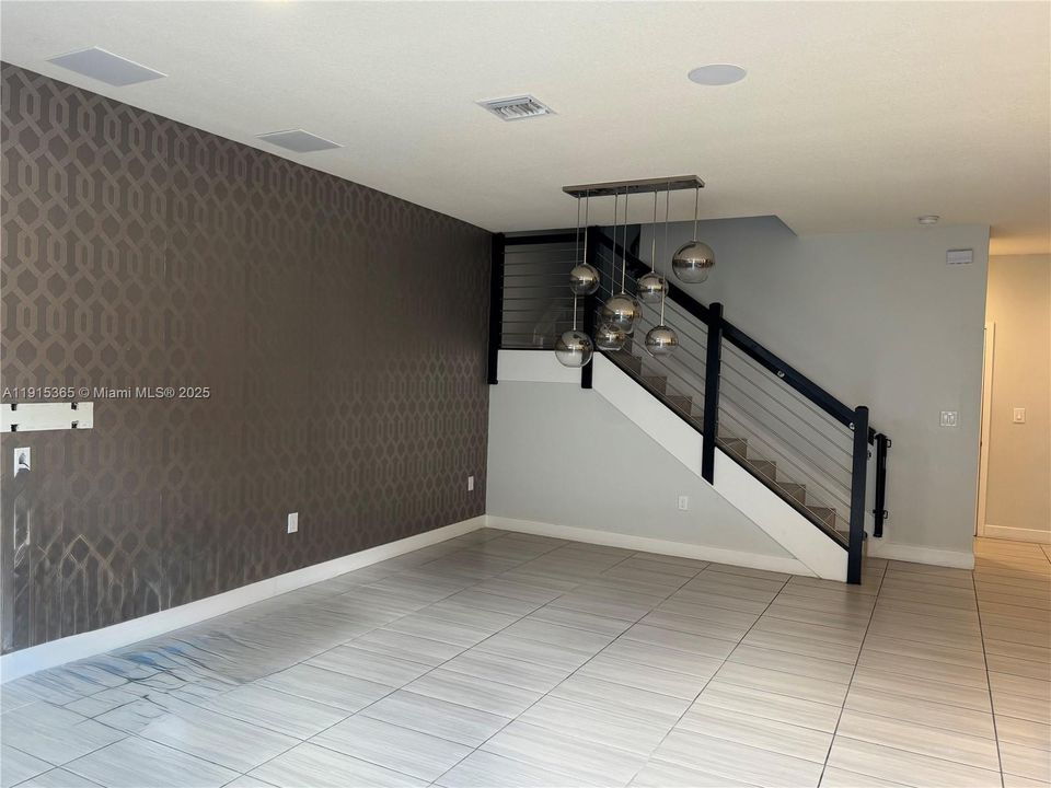 For Sale: $830,000 (4 beds, 3 baths, 2020 Square Feet)