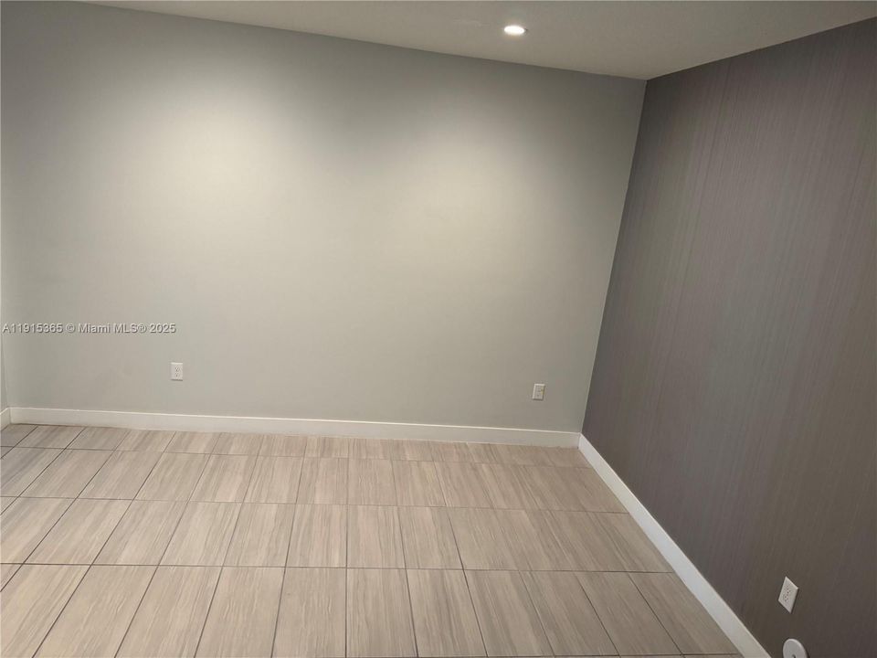 For Sale: $830,000 (4 beds, 3 baths, 2020 Square Feet)