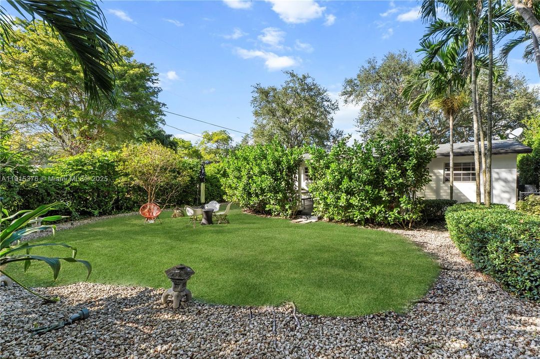 На продажу: $760,000 (3 спален, 2 ванн, 1114 Квадратных фут)