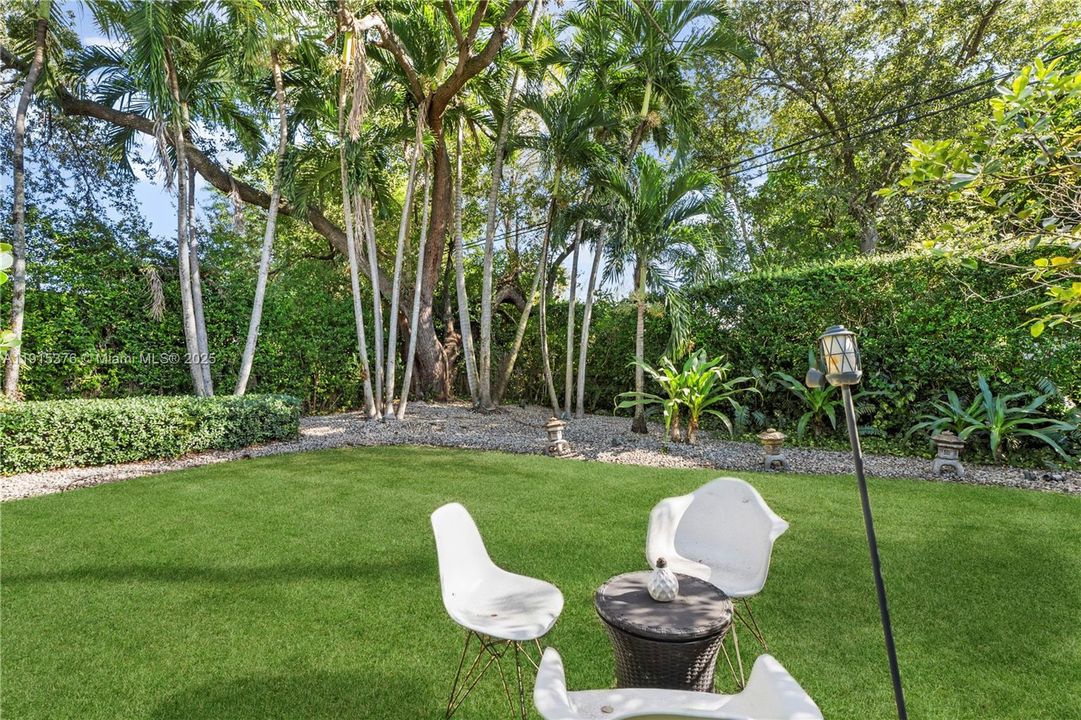 На продажу: $760,000 (3 спален, 2 ванн, 1114 Квадратных фут)