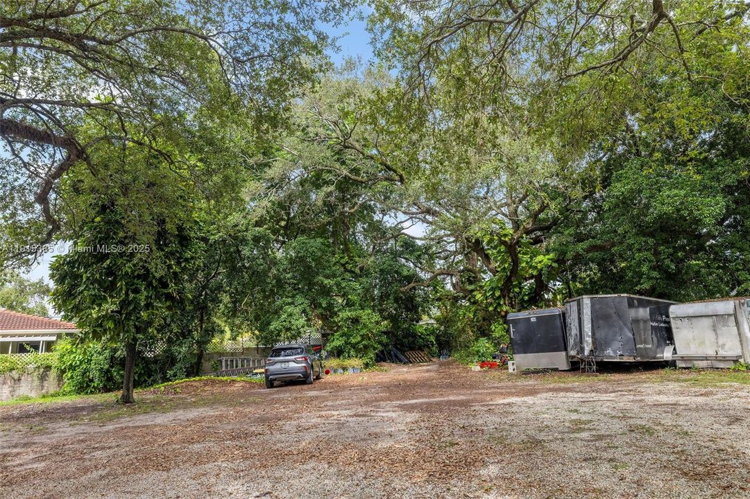 For Sale: $1,200,000 (0 beds, 0 baths, 4886 Square Feet)