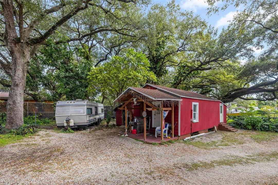 For Sale: $1,200,000 (0 beds, 0 baths, 4886 Square Feet)