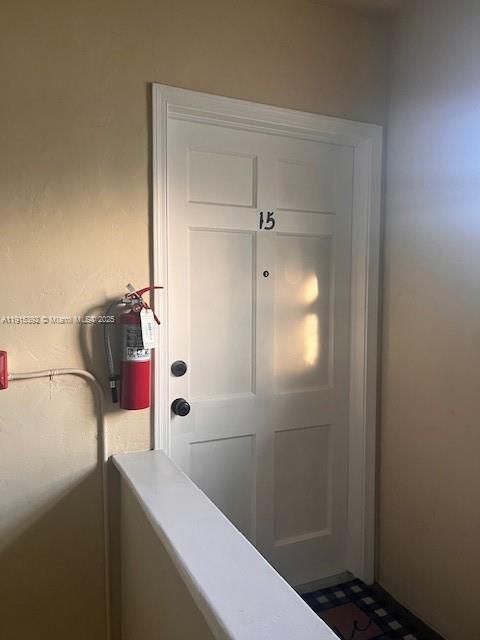 For Sale: $260,000 (1 beds, 1 baths, 570 Square Feet)