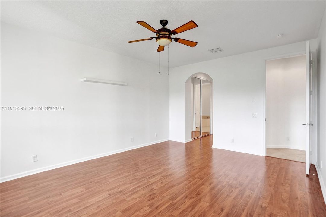 For Sale: $649,111 (3 beds, 2 baths, 1560 Square Feet)