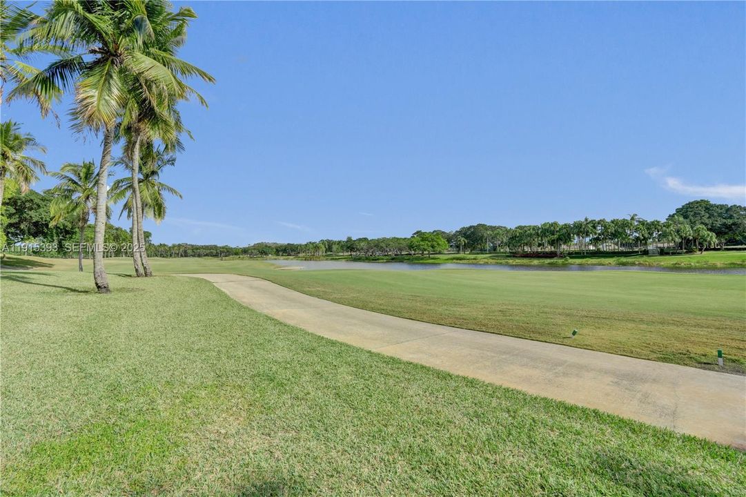 For Sale: $649,111 (3 beds, 2 baths, 1560 Square Feet)